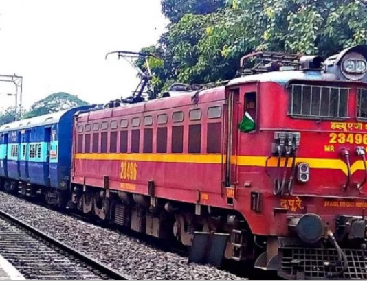 अगले 2 दिन दिल्ली जाने में होगी परेशानी, रद्द रहेगी 4 ट्रेनें