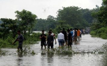 यूपी: बारिश के कारण अब तक 15 लोगों की मौत, 133 मकान क्षतिग्रस्त