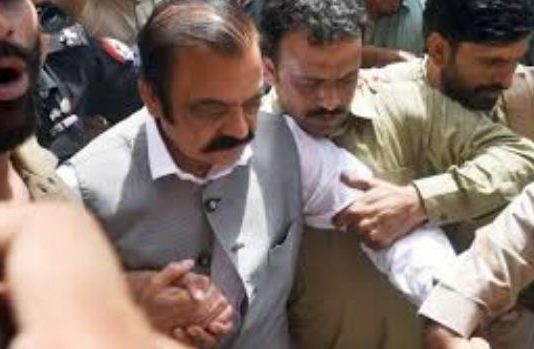 पाकिस्तान: पूर्व मंत्री राणा सनाउल्लाह की कार से करोड़ों की ड्रग्स बरामद !