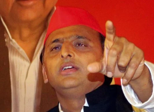 सपा मुखिया अखिलेश यादव ने अब पार्टी की दिल्ली ईकाई को किया भंग !