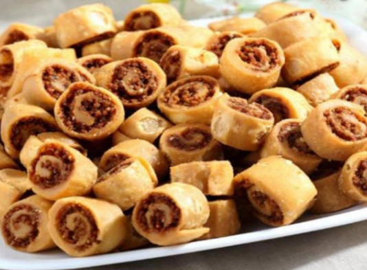 आपके मेहमानों का दिल जीत लेगी कुरकुरी खस्ता बाकरवडी, जानें बनाने की विधि