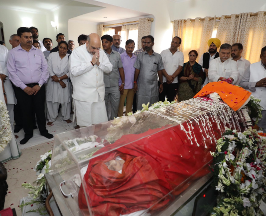 LIVE: अंतिम यात्रा पर सुषमा स्वराज, गृहमंत्री अमित शाह ने दी श्रद्धांजलि !