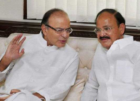 अरुण जेटली की हालत स्थिर, सेहत में सुधार हो रहा है: वेंकैया नायडू