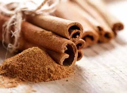 दालचीनी सिर्फ मसालों में ही नहीं, इन बीमारियों के लिए भी है रामबाण !