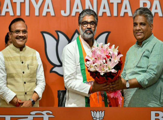 नीरज शेखर आज दाखिल करेंगे नामांकर पत्र, CM योगी भी रहेंगे मौजूद