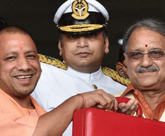 योगी मंत्रिमंडल के विस्तार से पहले वित्त मंत्री राजेश अग्रवाल का इस्तीफा !