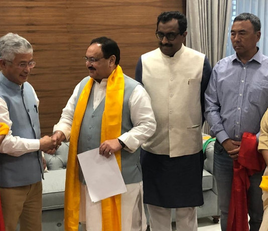 सिक्किम में भाजपा को बड़ी सफलता,, इस पार्टी के 10 विधायक BJP में शामिल !