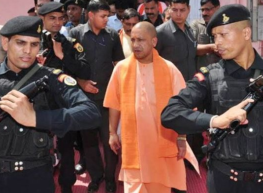 सख्त हुई CM योगी की सुरक्षा, बुलेटप्रूफ होंगे मुख्यमंत्री कार्यालय के शीशे