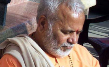 छात्रा से मालिश कराते स्वामी चिन्मयानंद का एक और वीडियो हुआ वायरल