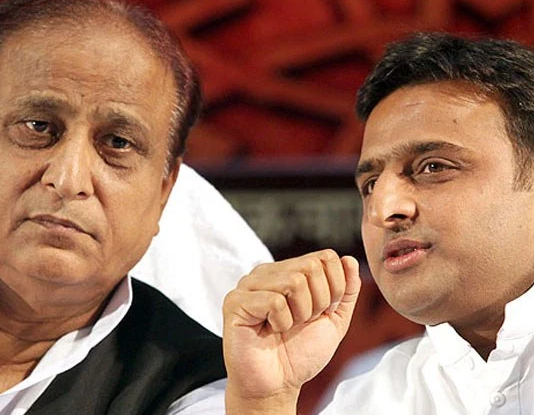 अखिलेश यादव लखनऊ से रामपुर रवाना, आजम खां के पक्ष में बनाएंगे माहौल