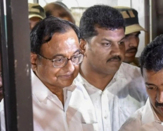 INX Case: CBI कोर्ट ने पूर्व गृहमंत्री पी. चिदंबरम को 14 दिन के लिए तिहाड़ जेल भेजा !