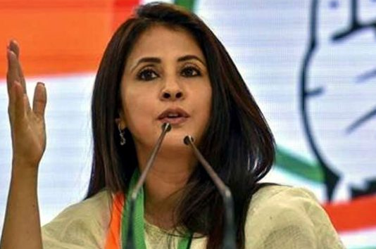 शिवसेना में शामिल होने की खबरों को उर्मिला मातोंडकर ने बताया अफवाह