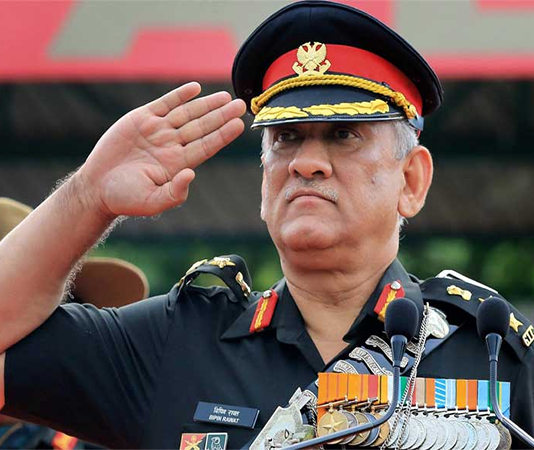 31 दिसंबर को रिटायर हो रहे रावत, नए सेनाध्यक्ष की रेस में सबसे आगे हैं…