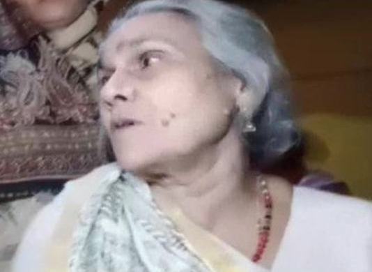 कातिलों की गिरफ्तारी से कमलेश तिवारी के परिजन खुश, मां बोलीं- सभी को फांसी दे देनी चाहिए