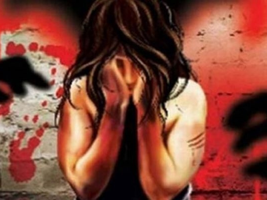 मृत प्रेमी की आत्मा मेरे शरीर में है बताकर तांत्रिक ने किया किशोरी से रेप !