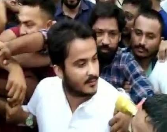 Azam Khan के बेटे अब्दुल्ला आजम का बड़ा झटका, रद्द हुई विधायकी