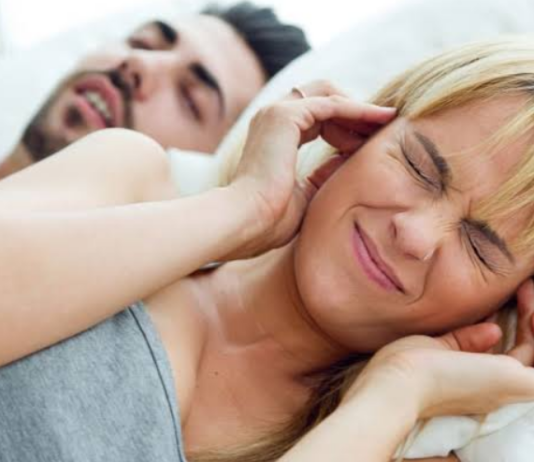 आपको खर्राटों से मुक्ति दिला सकता है Face Mask, शोध में खुलासा