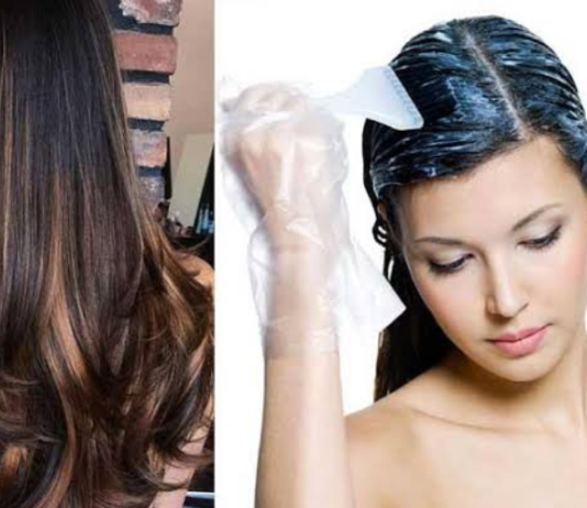 बालों में करती हैं डाई का इस्तेमाल तो हो जाएं सावधान, हो सकता है ब्रेस्ट कैंसर