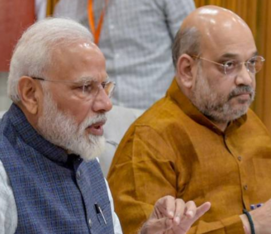 गुजरात दंगों में नानावती आयोग से PM मोदी और अमित शाह को क्लीन चिट !