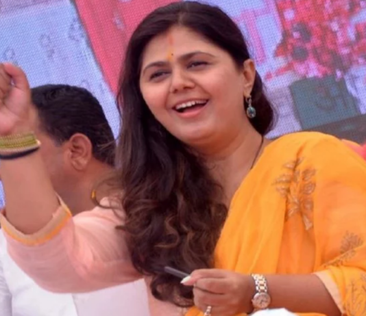 महाराष्ट्र: BJP के लिए एक और बुरी खबर, पंकजा मुंडे ने दिए पार्टी छोड़ने के संकेत