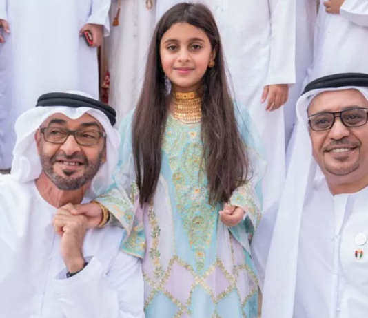 बच्ची का वीडियो वायरल होने के बाद उसके घर पहुंच गए अबु धाबी के क्राउन प्रिंस !