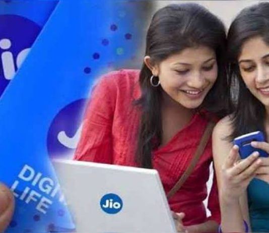 ये हैं Reliance Jio के टॉप ईयरली प्लांस, एक साल तक के मिल रहा सब कुछ
