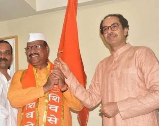 महाराष्ट्र: शिवसेना को तगड़ा झटका, इस मुस्लिम मंत्री ने अपने पद से दिया इस्तीफा, ये है वजह