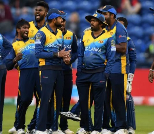 मैच हारने के बाद श्रीलंकाई टीम को तगड़ा झटका, यह तूफानी गेंदबाज टीम से हुआ बाहर