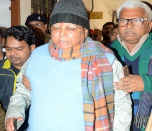 चारा घोटाला के 5वें मामले में रांची की CBI अदालत में पेश हुए लालू यादव, बयान दर्ज