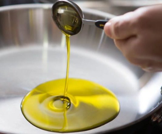 सोयाबीन तेल के ज्यादा इस्तेमाल हो सकता है आपके मोटापे का कारण