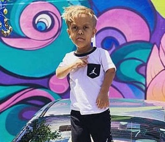 कल तक रोते हुए वायरल हो रहा था ये बच्चा, अब बना करोडपती