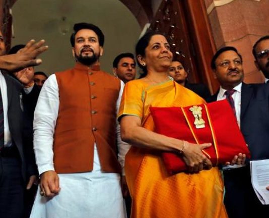 बजट 2020: संसद में बोलीं वित्तमंत्री सीतारमण- GST से देश एकीकृत हुआ, इंस्पेक्टर राज खत्म हुआ।