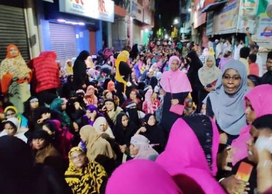 चेन्नई में CAA के खिलाफ सड़कों पर उतरीं महिलाएं, पुलिस ने किया लाठीचार्ज