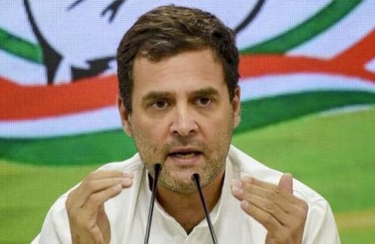 शहीदों को कांग्रेस के इस नेता ने दी श्रद्धांजलि, साथ ही खड़े किये कई सवाल