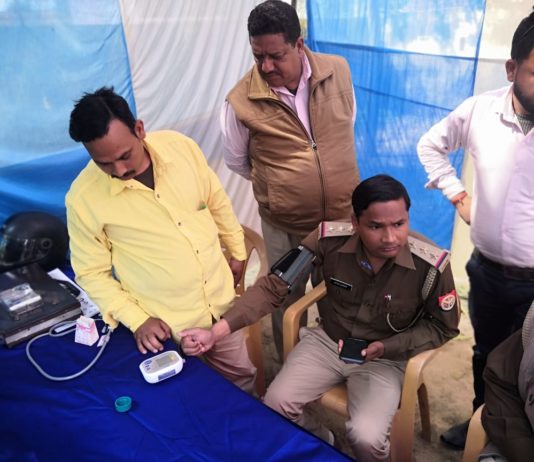 स्वस्थ वाहन स्वस्थ चालक कार्यक्रम, आरआई विपिन कुमार ने फीता काट किया शुभारंभ