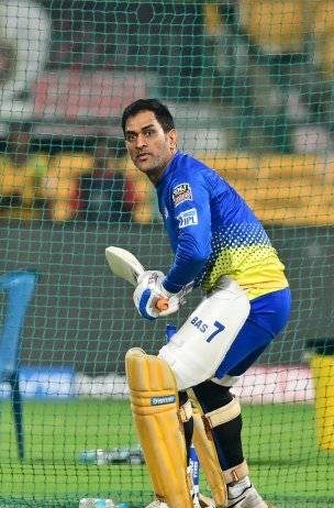 IPL से पहले जमकर पसीना बहा रहा यह दिग्गज खिलाडी , सोशल मीडिया पर शेयर किया वीडिओ