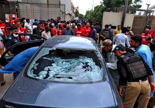 भस्मासुर बन गए हैं पाकिस्तान में पल रहे आतंकी, कराची आतंकी हमले में 5 की मौत