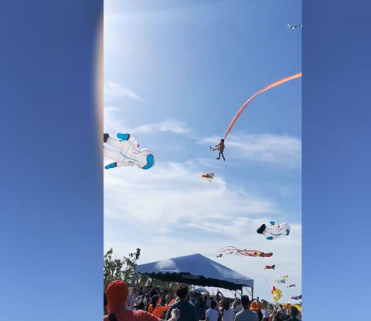 ताइवान पतंग महोत्सव : पतंग के साथ उड़ गई तीन साल की बच्ची