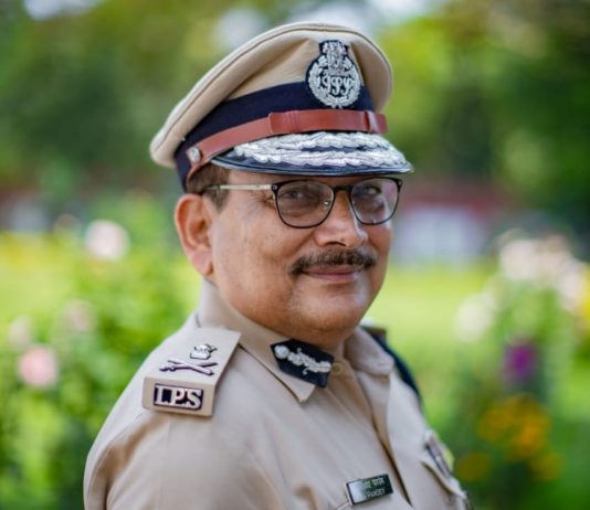 बिहार के DGP गुप्तेश्वर पांडेय ने लिया VRS, राजनीति में जाने के कयास