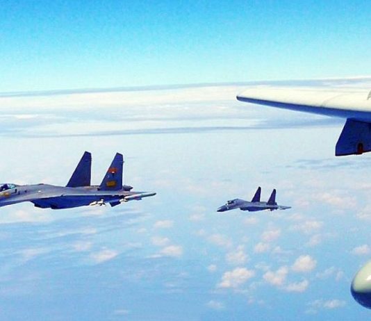 भारत में मूंह की खाने के बाद अब ताइवान में घुसपैठ कर रहा चीन, 18 फाइटर ने ताइवान की सीमा में भरी उड़ान