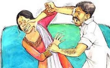 घरेलू विवाद में दामाद ने सास की कर दी चप्पल से पिटाई