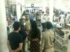 गुजरात : दो ट्रकों की भीषण भिड़ंत में 11 की मौत, 17 घायल