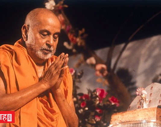 “सानिध्य में आए प्रत्येक व्यक्ति का नाम स्मरण रखने वाले विलक्षण संत प्रमुख स्वामी जी महाराज” -साधु अमृतवदन दास जी