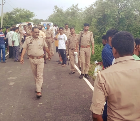 UP: प्रयागराज से अपहृत बच्चे की नृशंस हत्या, अरवारी के जंगल में ख़ून से लथपथ मिली लाश