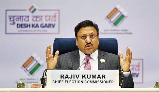 लोकसभा चुनाव 2024 के तारीखों का हुआ ऐलान,जानिए कब और कितने चरणों में होंगे मतदान