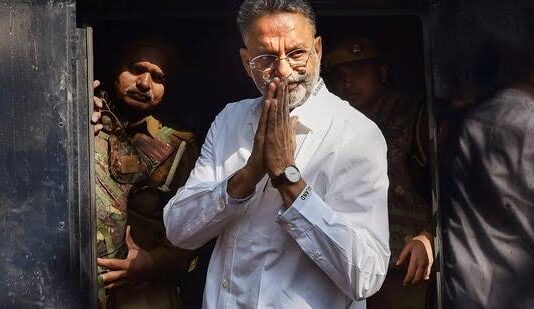 बाहुबली मुख्तार कैसे बना माफिया, जानिए पूरी क्राइम कुंडली