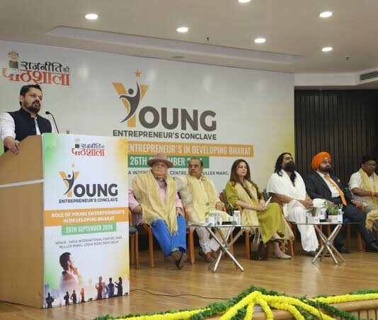 यंग एंटरप्रेन्योरस कॉन्क्लेव 2024: नई दिल्ली में युवा उद्यमियों का महाकुंभ