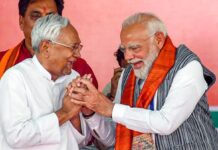 बिहार चुनाव: भाजपा पिछड़ रही है या अंदरखाने कुछ चल रहा है ? जानिए दस बड़ी बातें