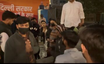 डीएसजे के छात्रों ने गरीबों में बांटे कंबल